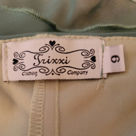 Green Asymmetrical Sequin Layered Dress Junior 9 - Picture 5 of 8